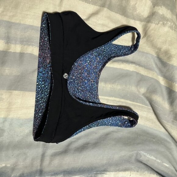 Lululemon Reversible Align bra size 8 - Picture 3 of 4